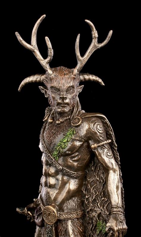 Wiccan horned pagan god